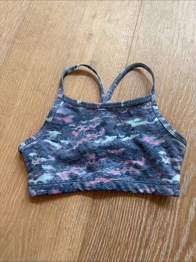 Girls Size 7/8 Zella Blue Patterned Sports Bra.